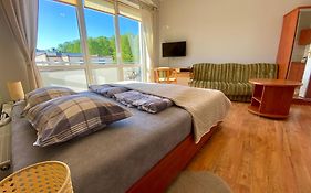 Pensjonat IBIZA Władysławowo - Tanie pokoje blisko plaży i COS Cetniewo